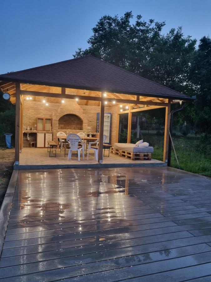 Villa Hoopovo House Fruska Gora Irig Exterior foto